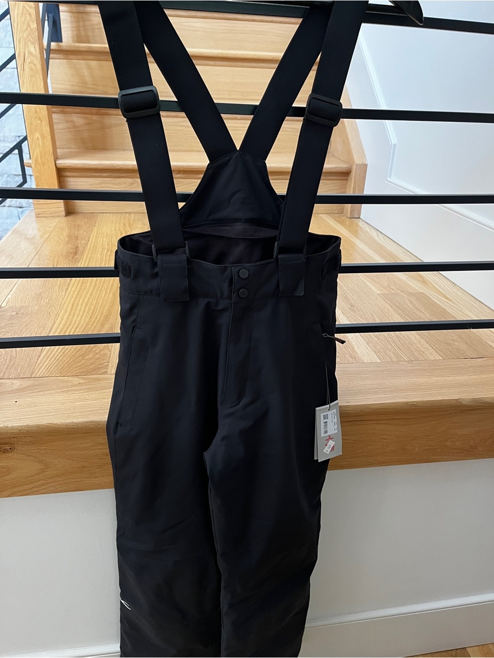 NWT Kids KJUS Black Snow Bib Pants with Adjustable Suspenders, size 152 (10-12)